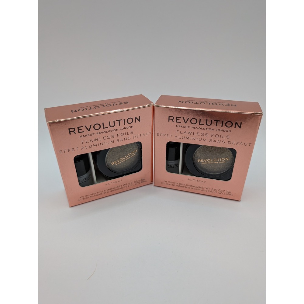 Revolution Flawless Foils Eye Shadow Retreat with Intensifying Primer New 2 Pack